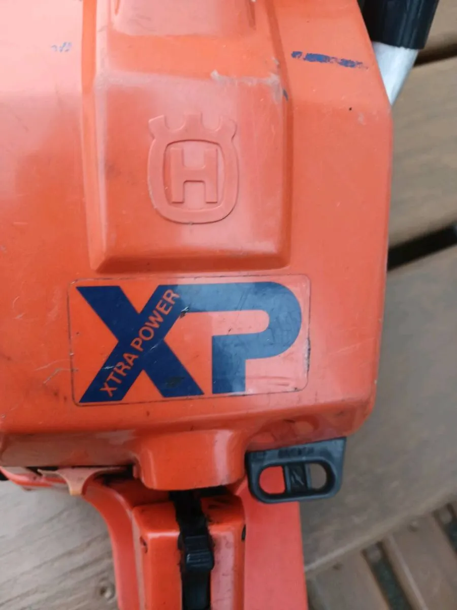 Husqvarna chainsaw - Image 4