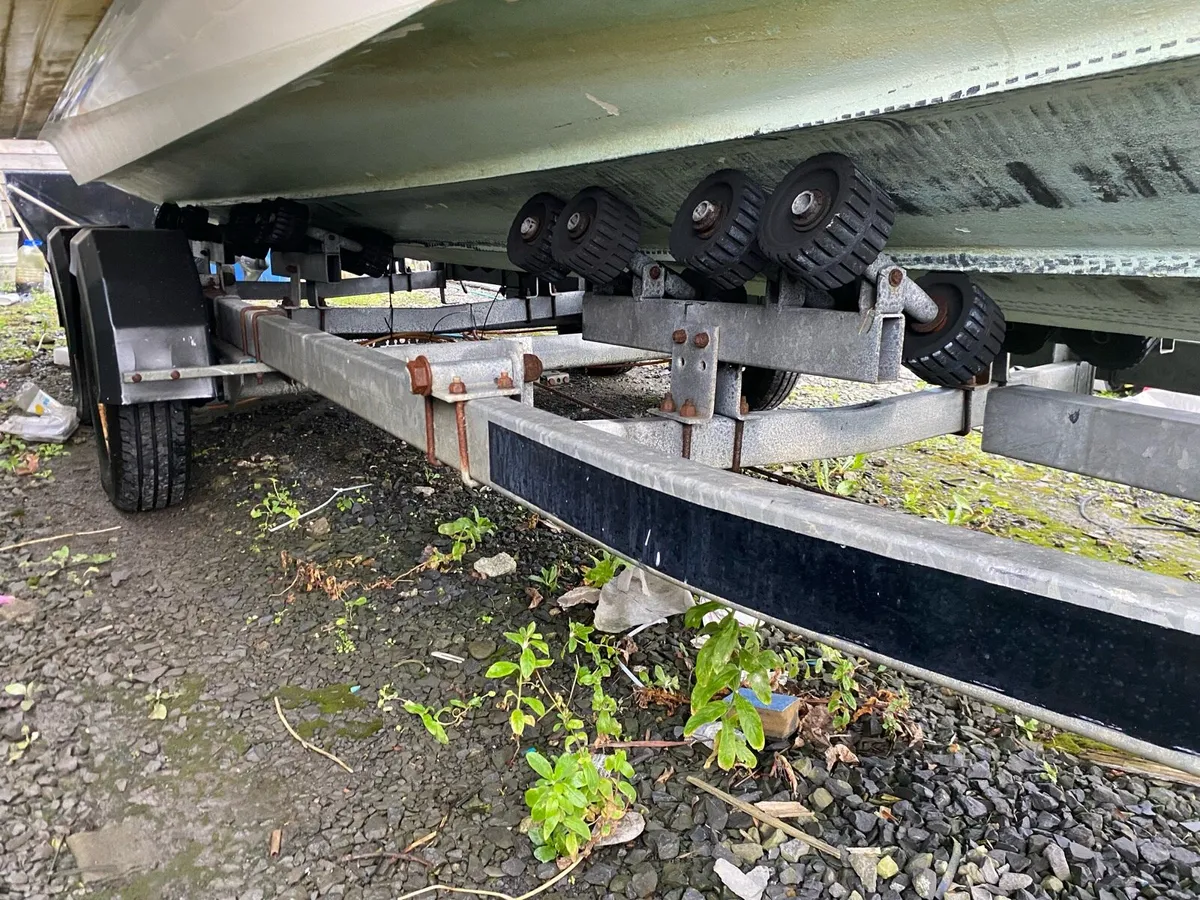 Large twin axle boat trailer - Image 3