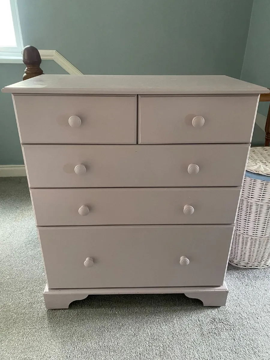 Chest of drawers - Image 1