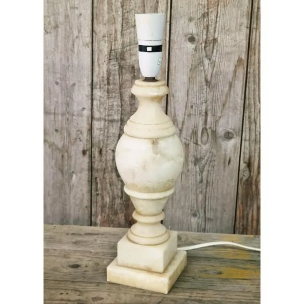 Alabaster Table Lamp KAS1400 - Image 1