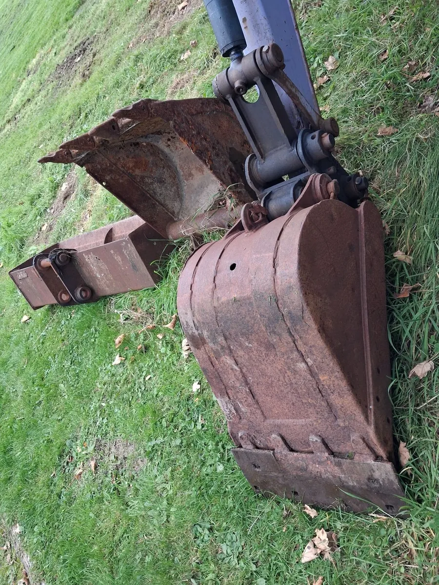Mini Digger - Image 3