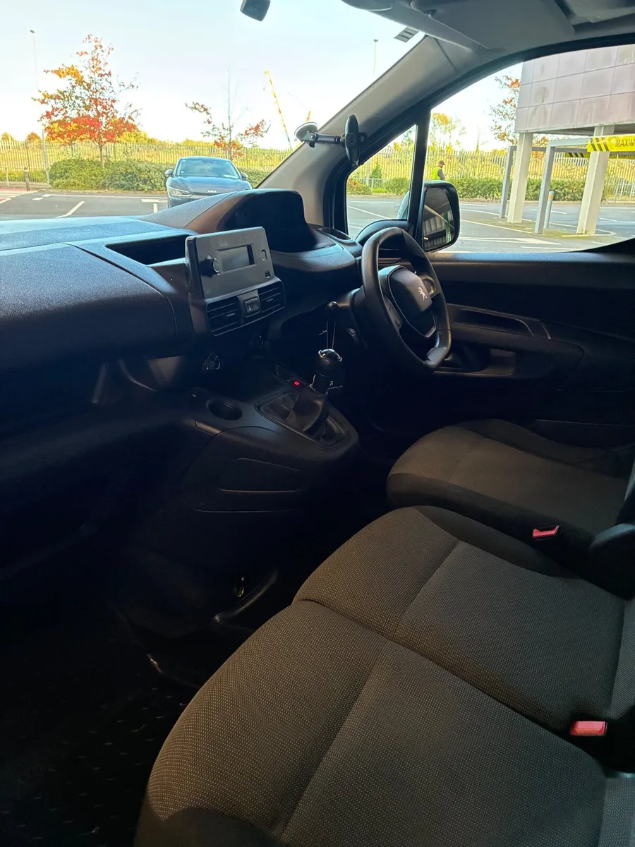 Peugeot Partner 2019 - Image 1