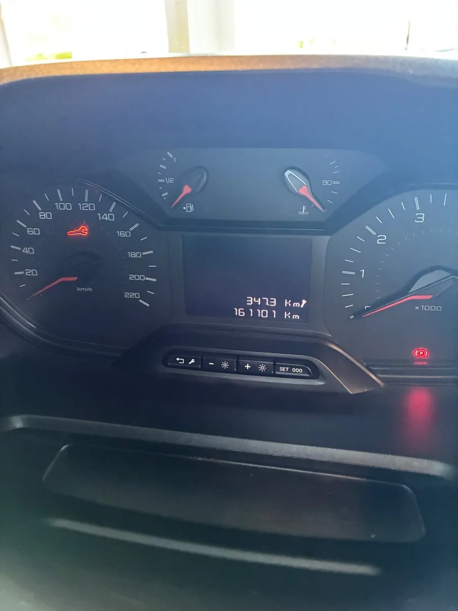 Peugeot Partner 2019 - Image 2
