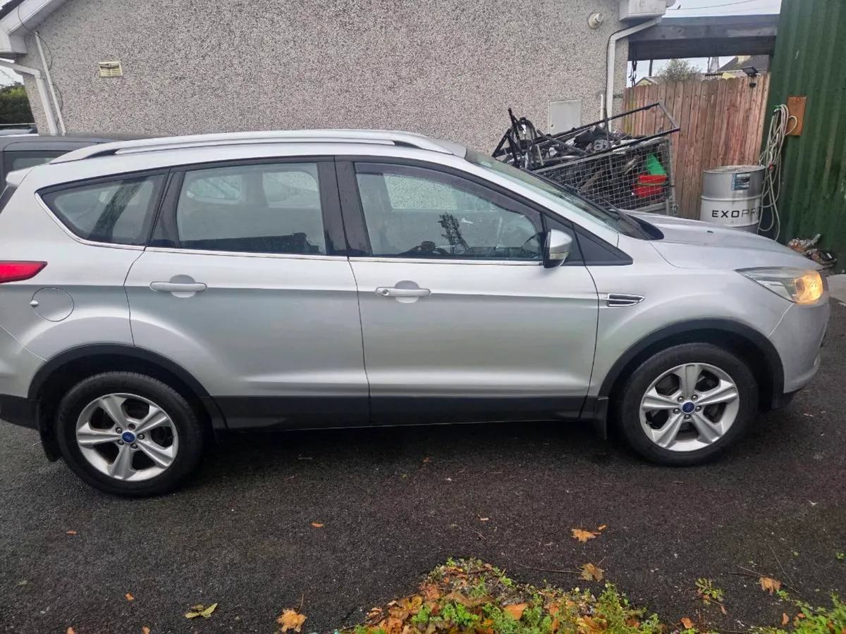 Ford Kuga - Image 3