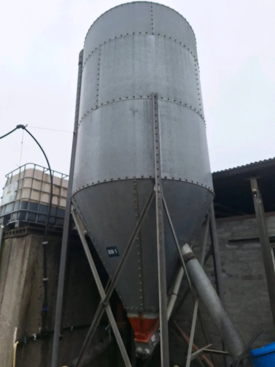 Meal / Ration bin - Image 1