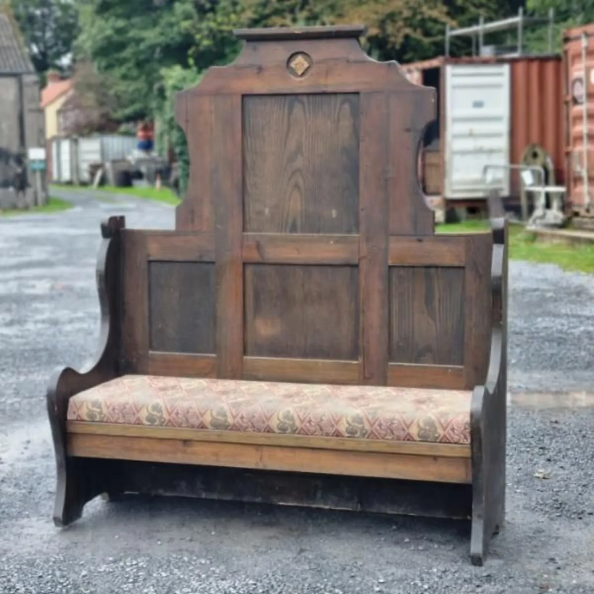Wooden High Back Settle Bench KAS1395 - Image 1