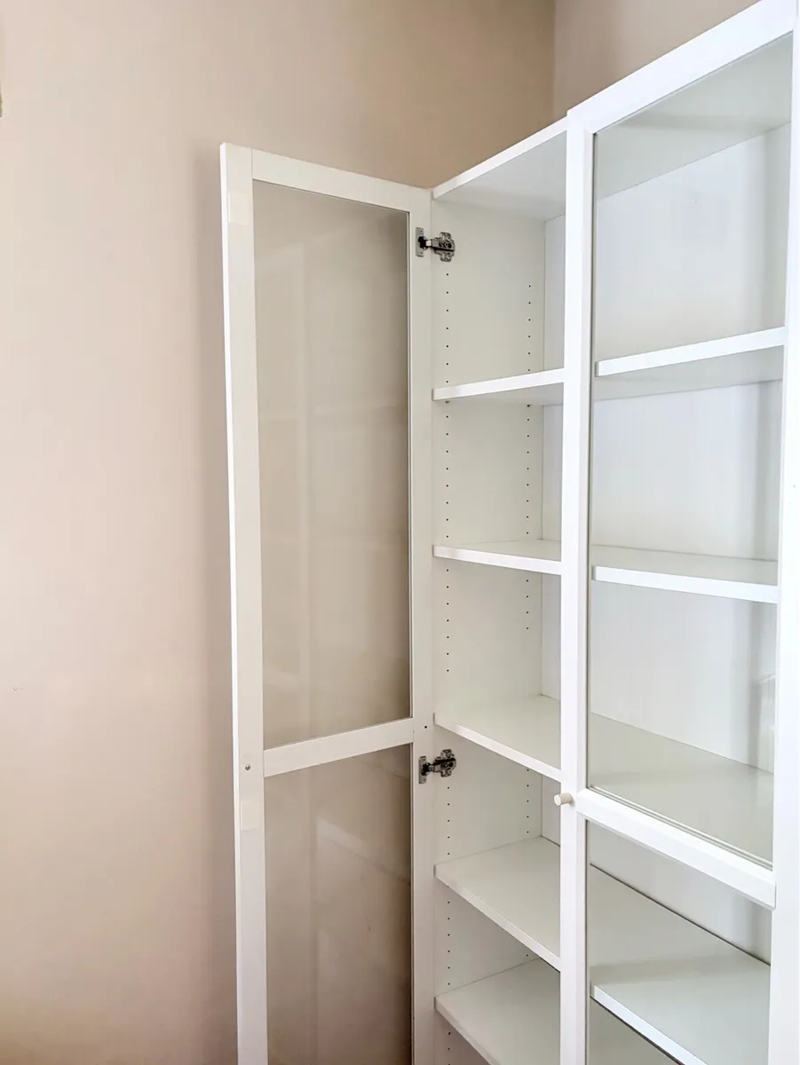 Ikea white glass display cabinet - Image 2