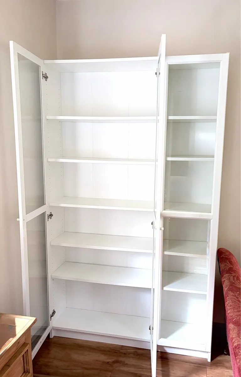 Ikea white glass display cabinet - Image 4