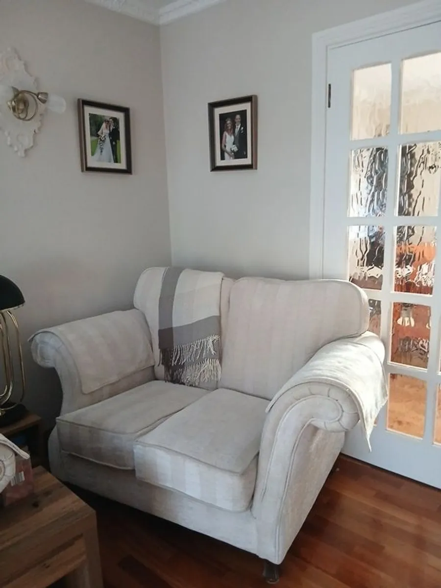 3 and 2 seater couches - Image 2
