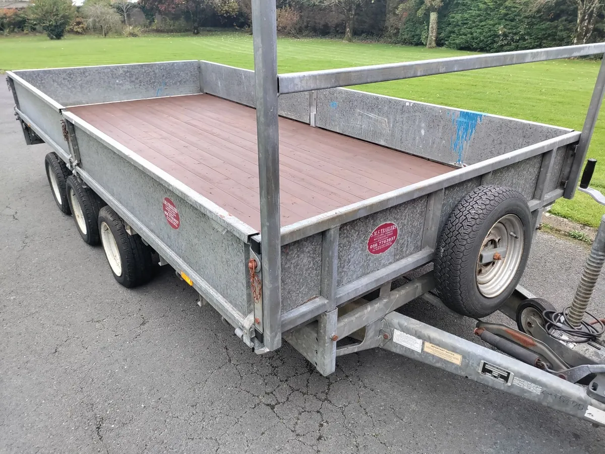 3 axle trailer - Image 1