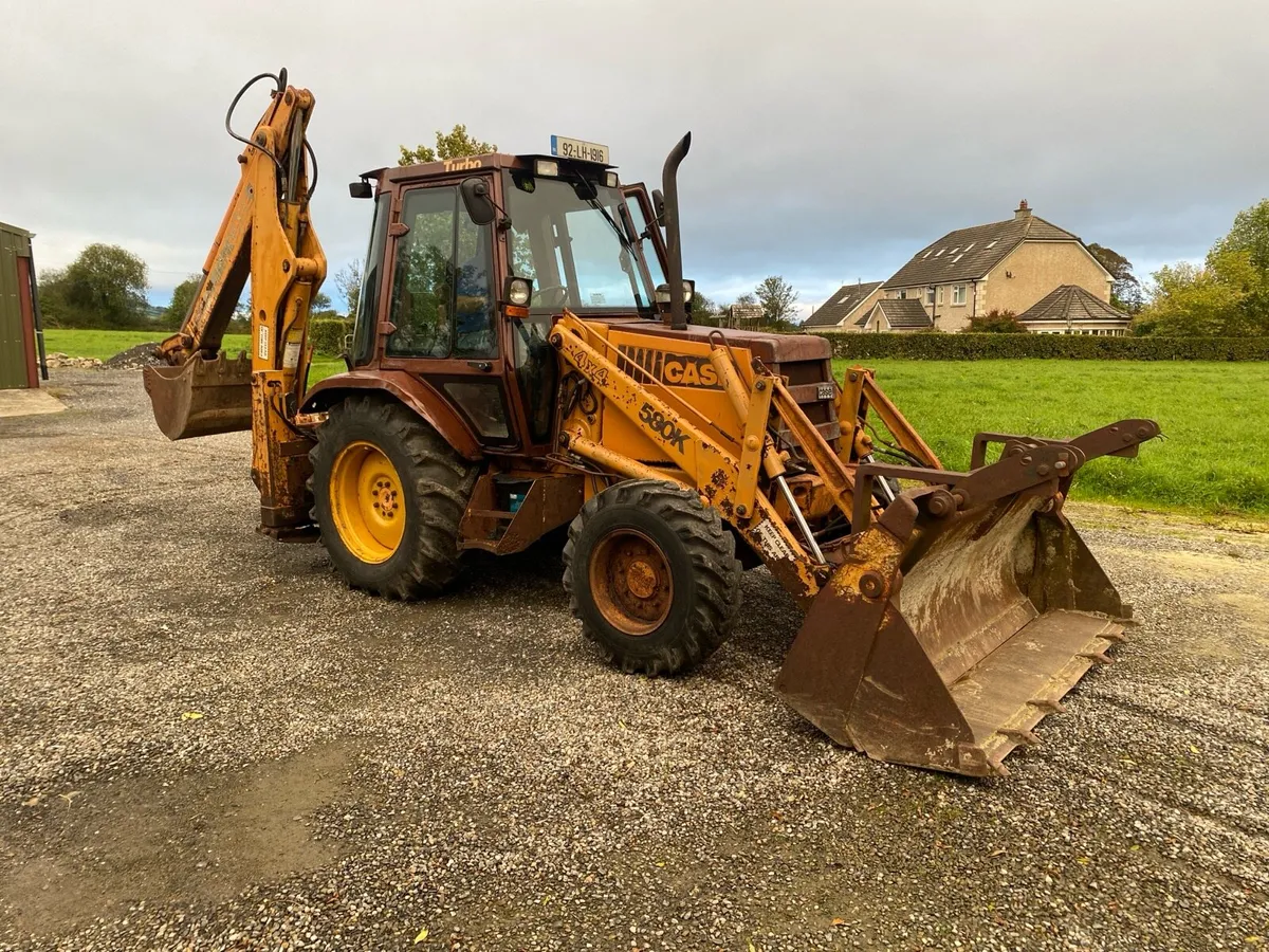 Case 580k turbo Digger - Image 2