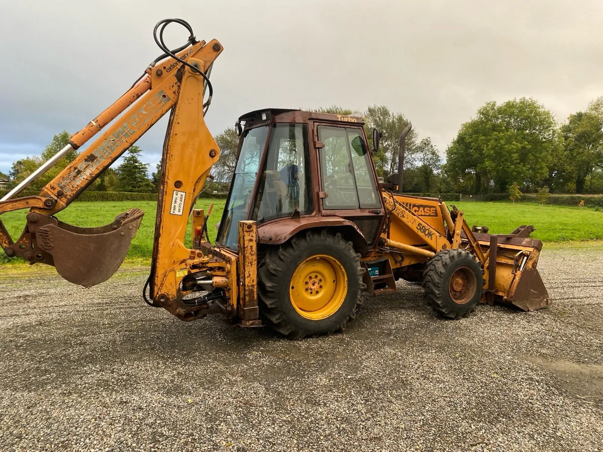 Case 580k turbo Digger - Image 3