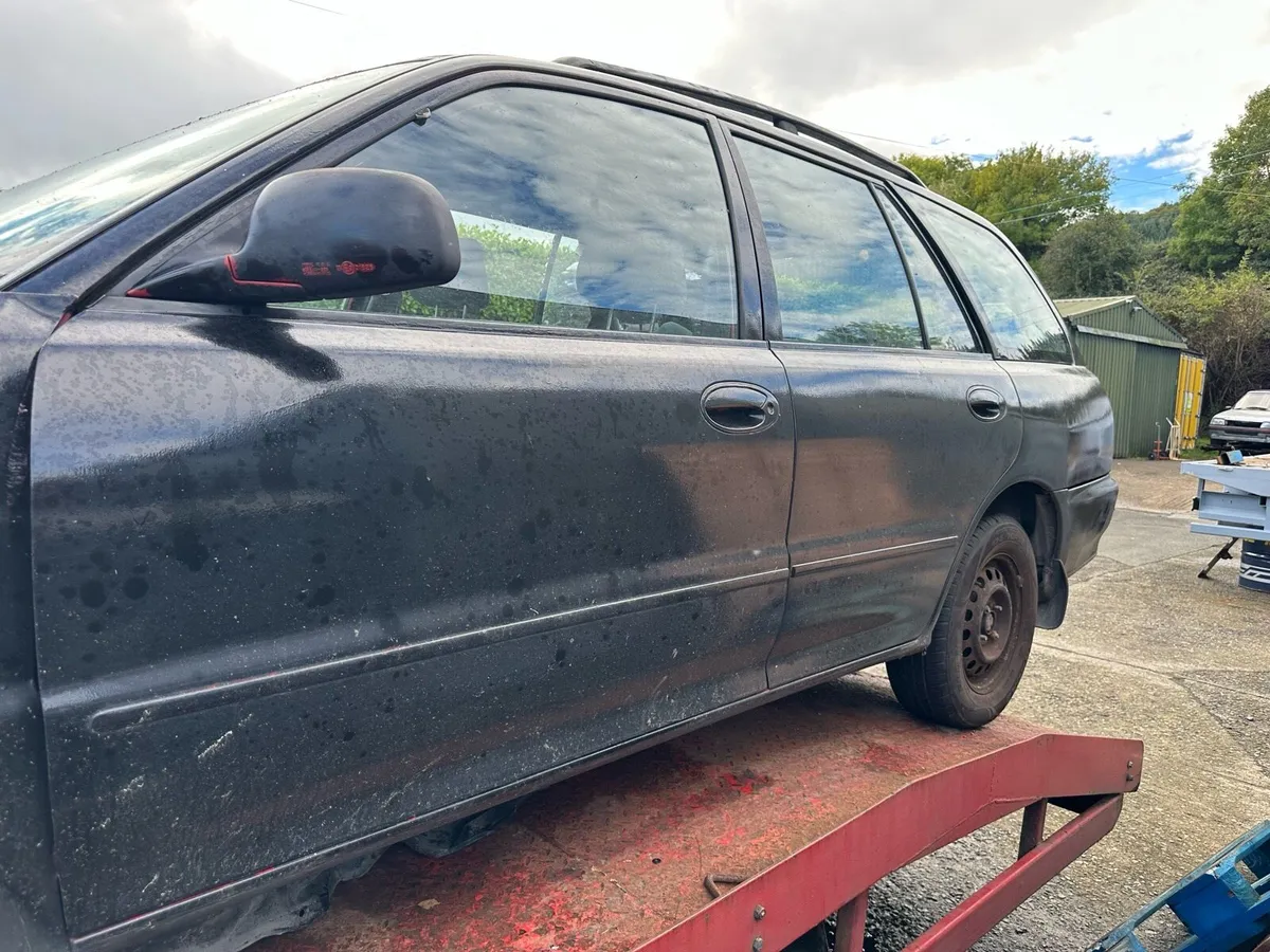 Mitsubishi Lancer  Breaking - Image 2