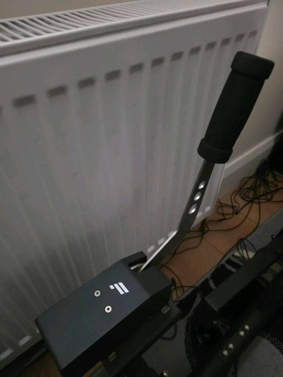 Fanatec racing rig - Image 2