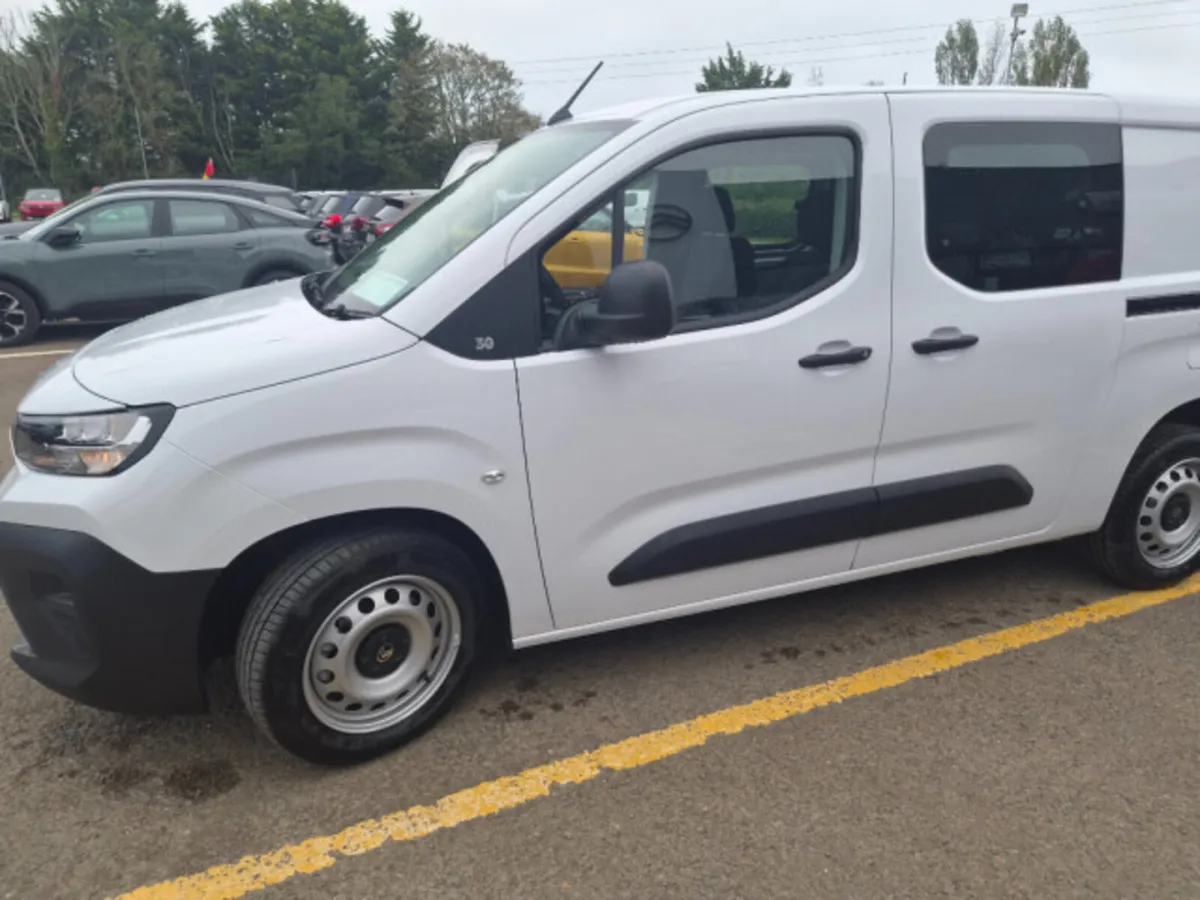 Citroen Berlingo CREW VAN - Image 3