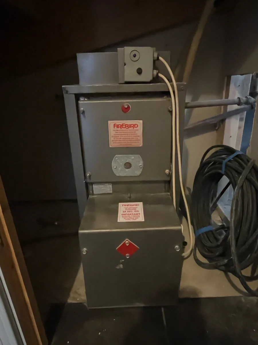 Oil burner - Image 1