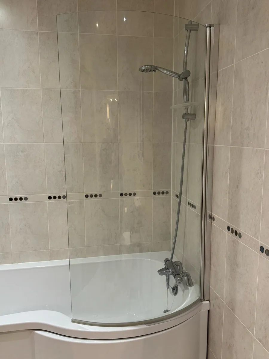 Bathroom - Image 2