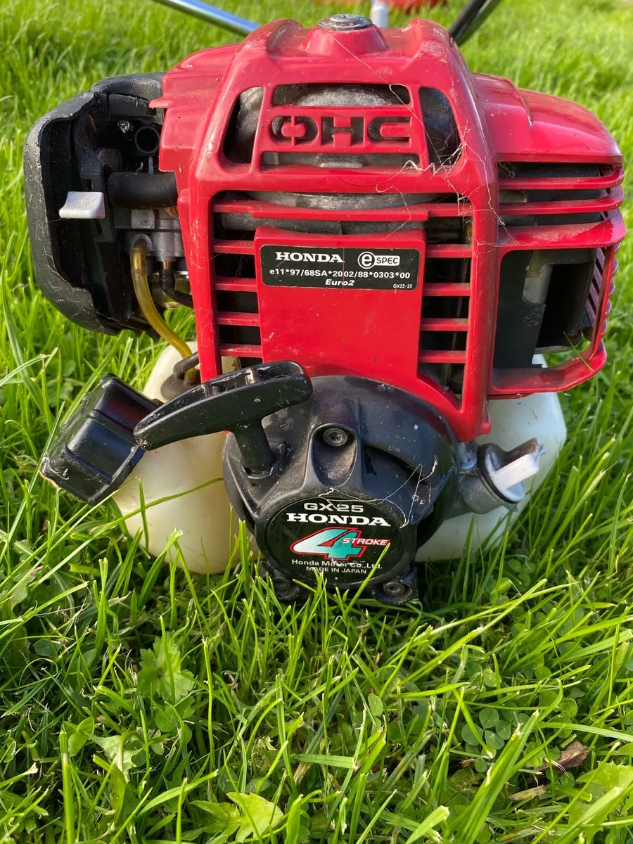Maruyama BCGX25H 25cc Honda Bullhorn Strimmer - Image 1