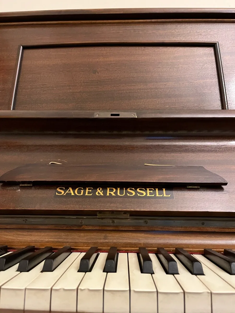 Piano - Image 1