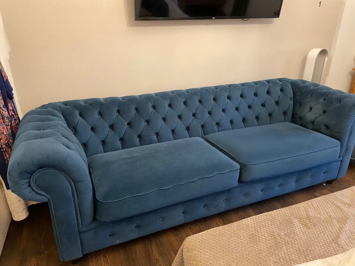 Couch - Image 1