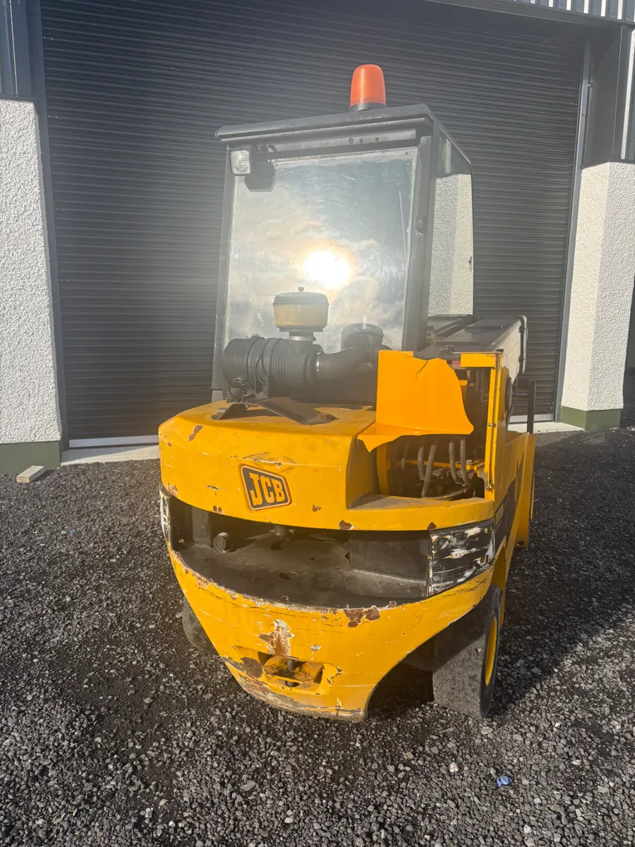2001 JCB TLT 30D Teletruck - Image 3
