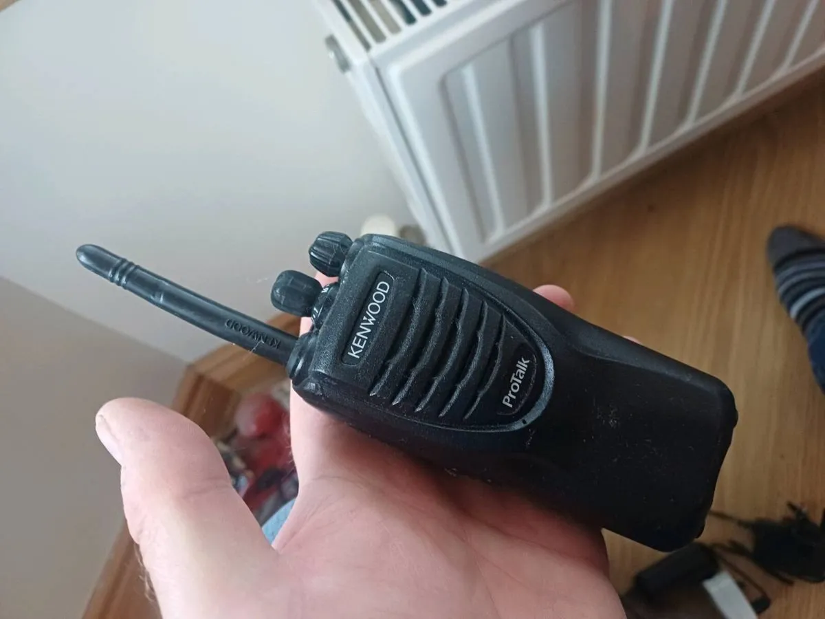 Kenwood 3501 proTalk  walkie talkie radio - Image 1