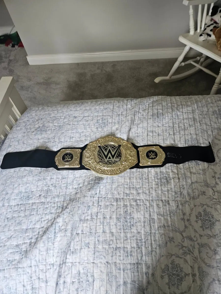 WWE Toy bundle - Image 3