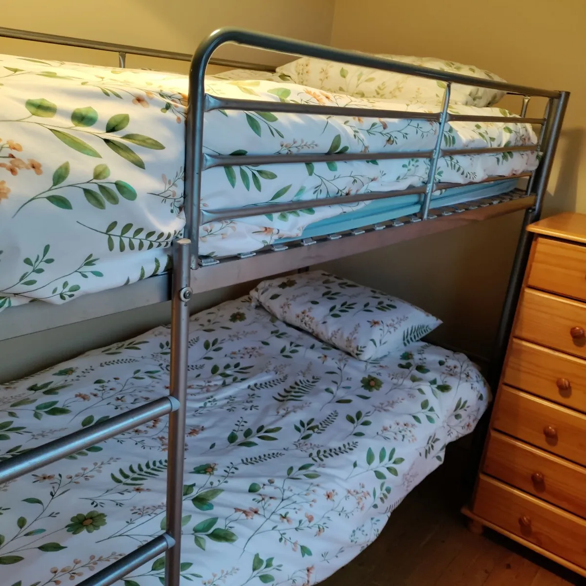 Bunk beds - Image 3