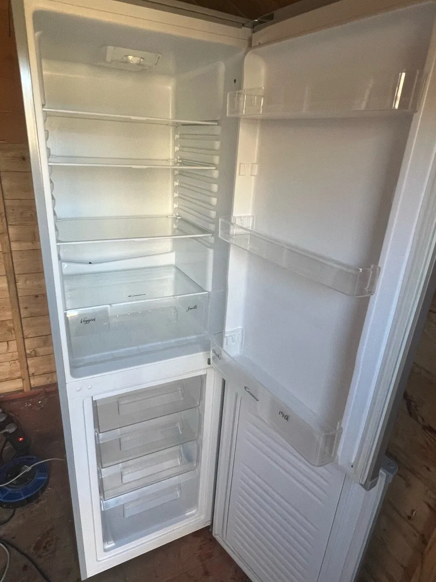 Fridge freezer - Image 4