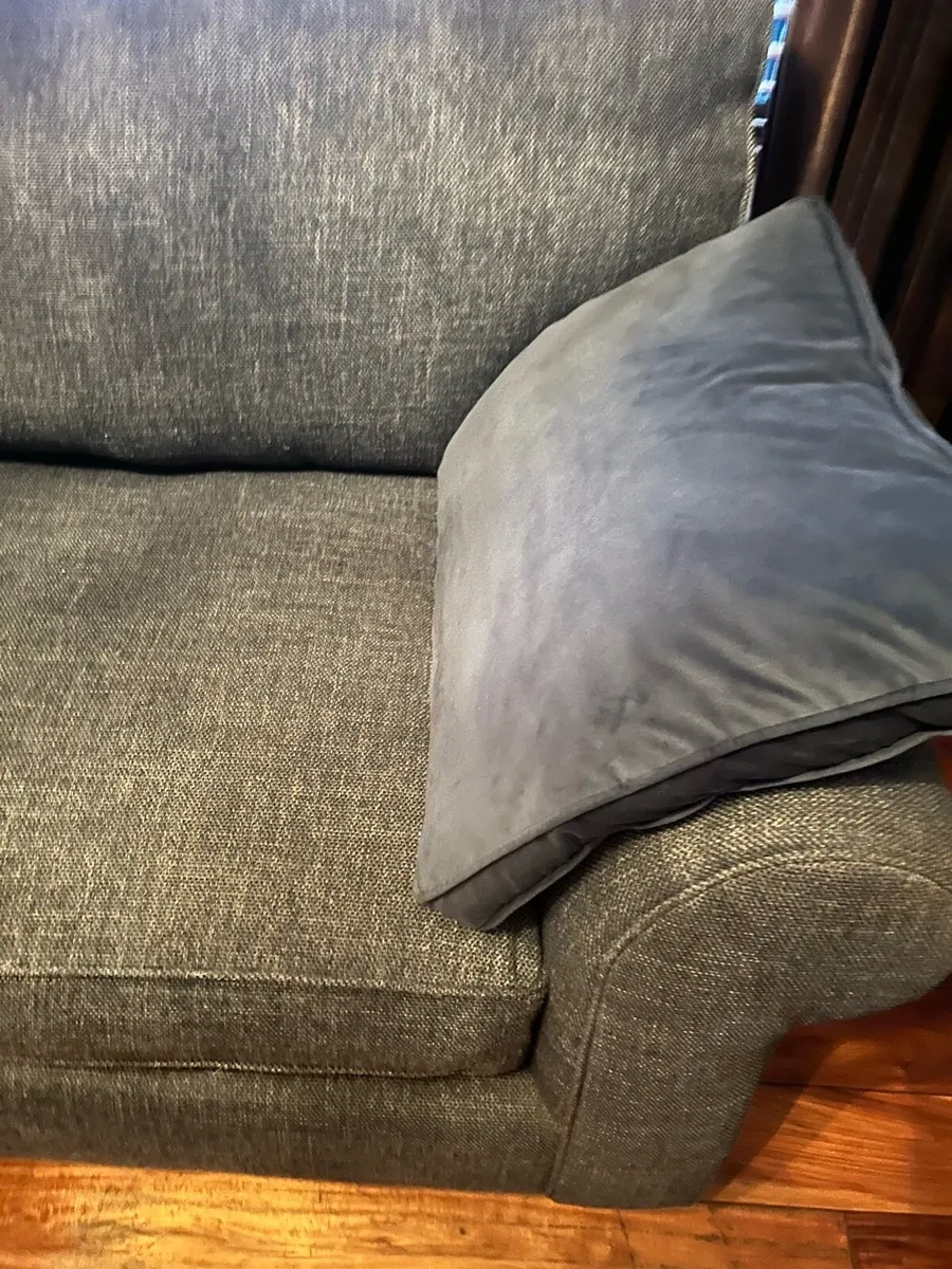 3 Seater Sofa - Image 4