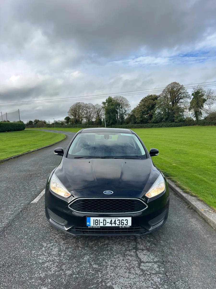 Ford Focus 2018 Cvrt 9/2027 - Image 3