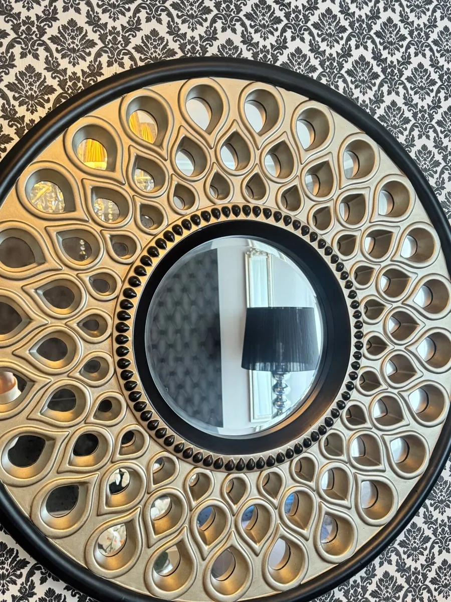 Mirror - Image 2