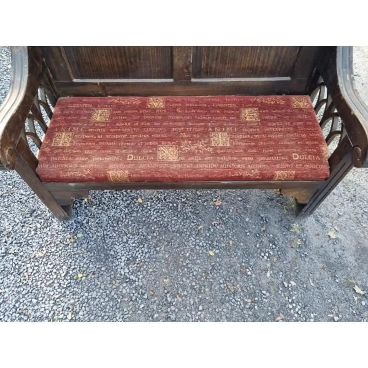 Gothic Style Settle Bench KAS1394 - Image 3