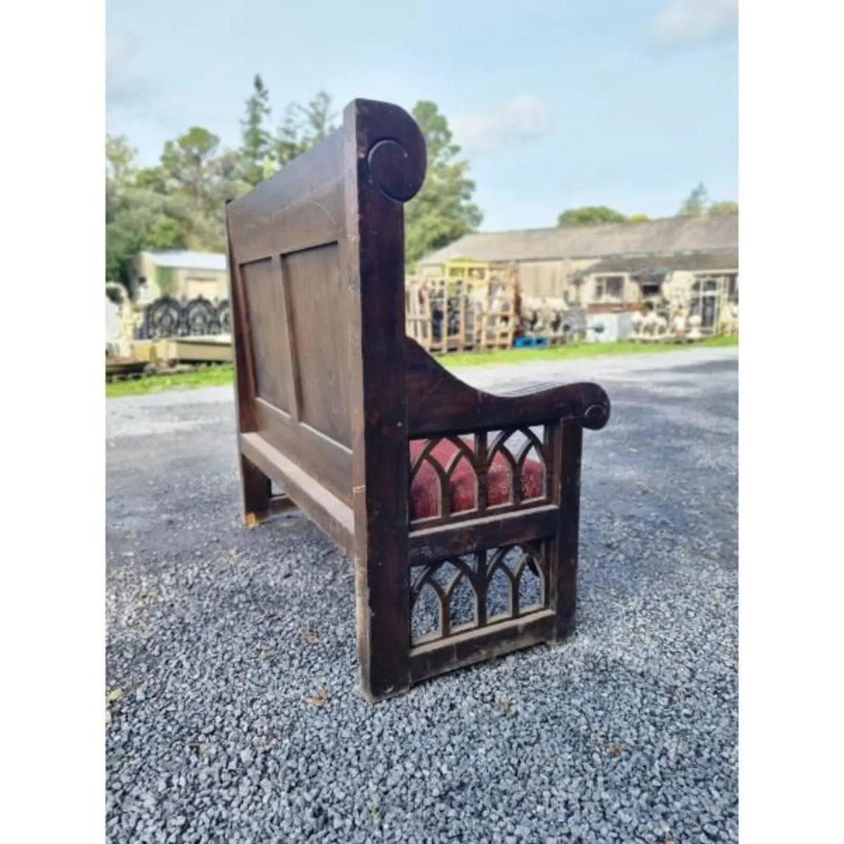 Gothic Style Settle Bench KAS1394 - Image 4