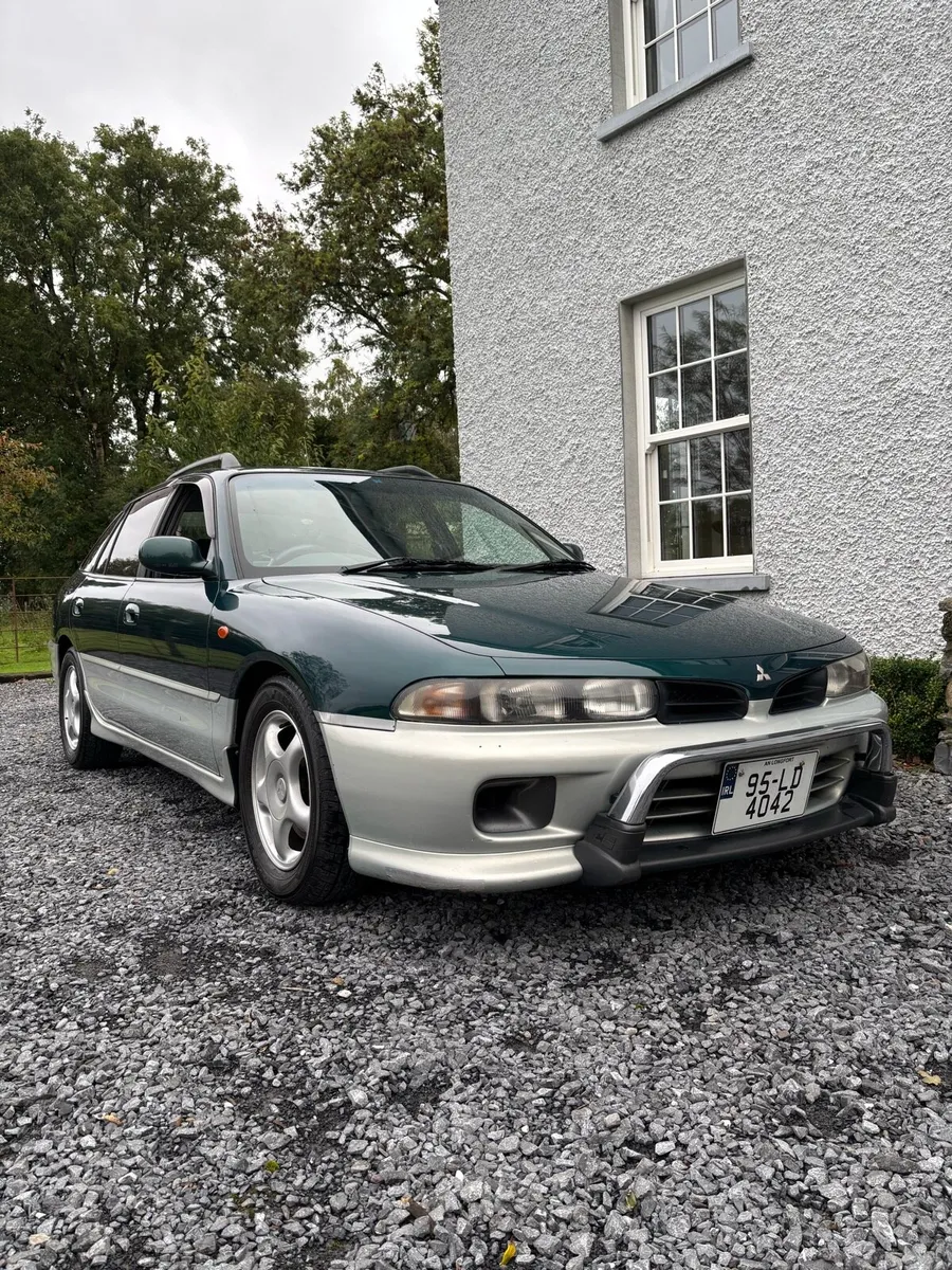 1995 Mitsubishi Galant Sports GT VR4 - Image 2