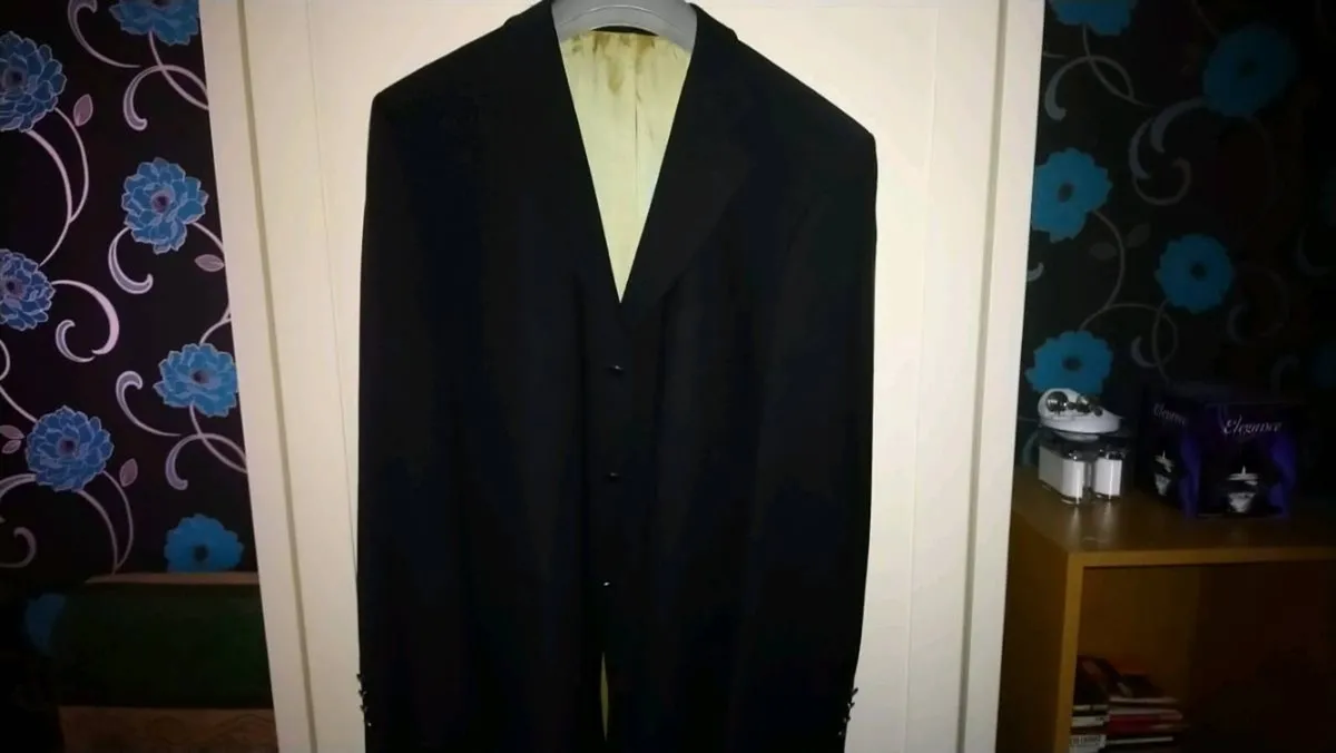 Douglas Navy Blazer. Size XL. - Image 1