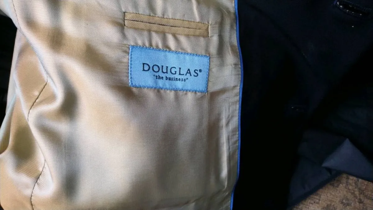 Douglas Navy Blazer. Size XL. - Image 4