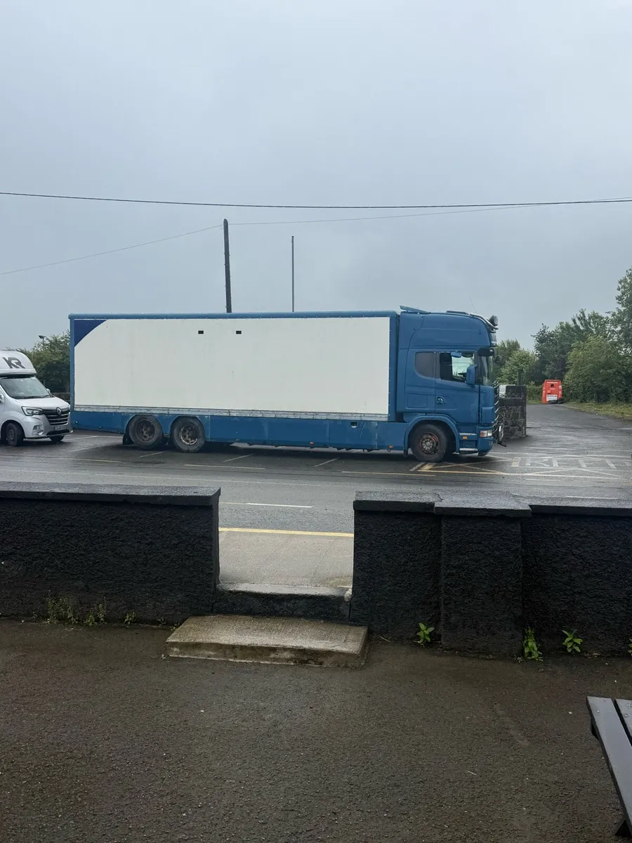 Scania Horsebox - Image 1