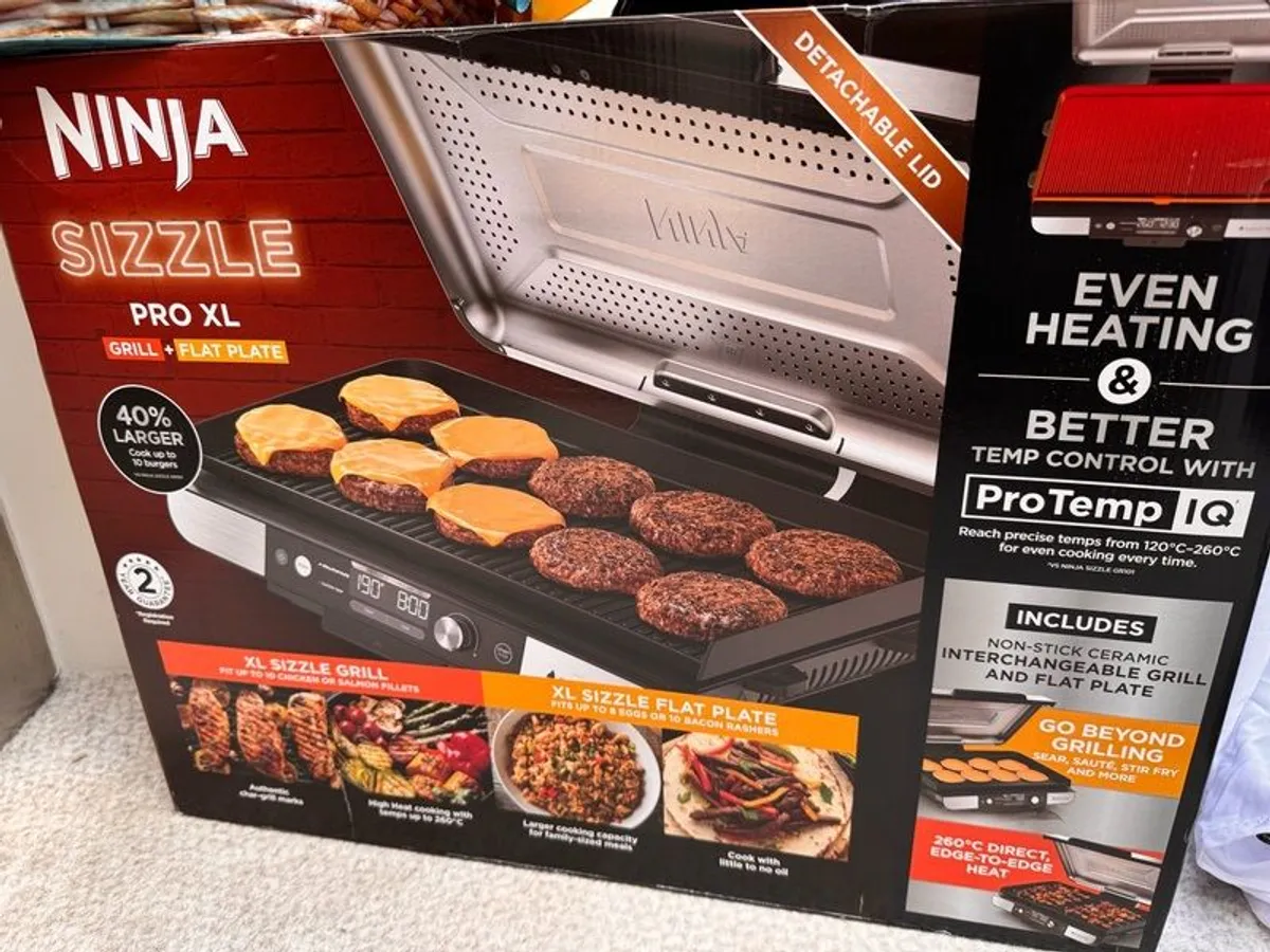 Ninja Sizzle Pro XL Indoor Grill & Flat Plate Used Twice Only - Image 1