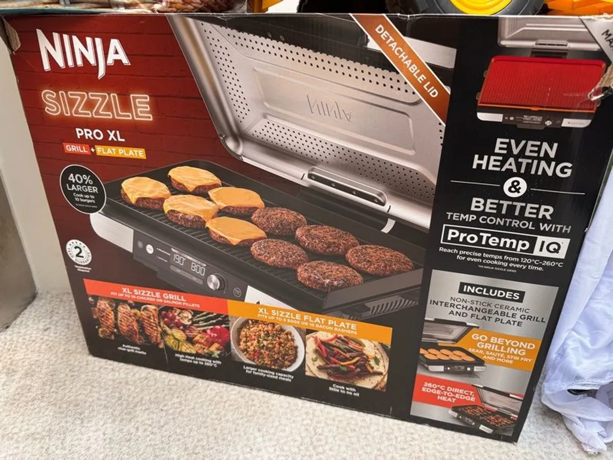 Ninja Sizzle Pro XL Indoor Grill & Flat Plate Used Twice Only - Image 2