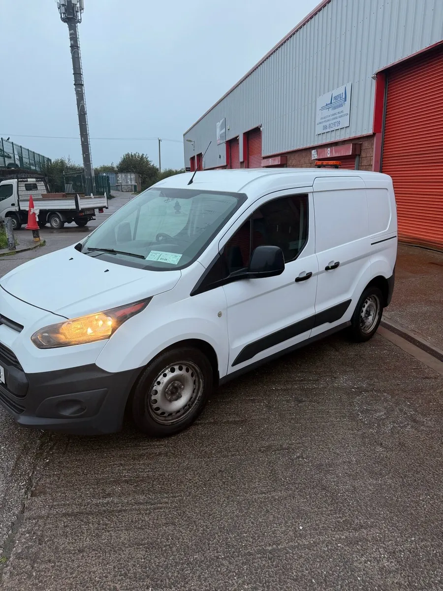 Ford Transit Connect - Image 2