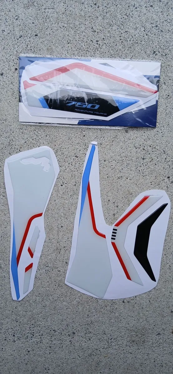 Honda transalp nose graphic plus fender graphic - Image 4