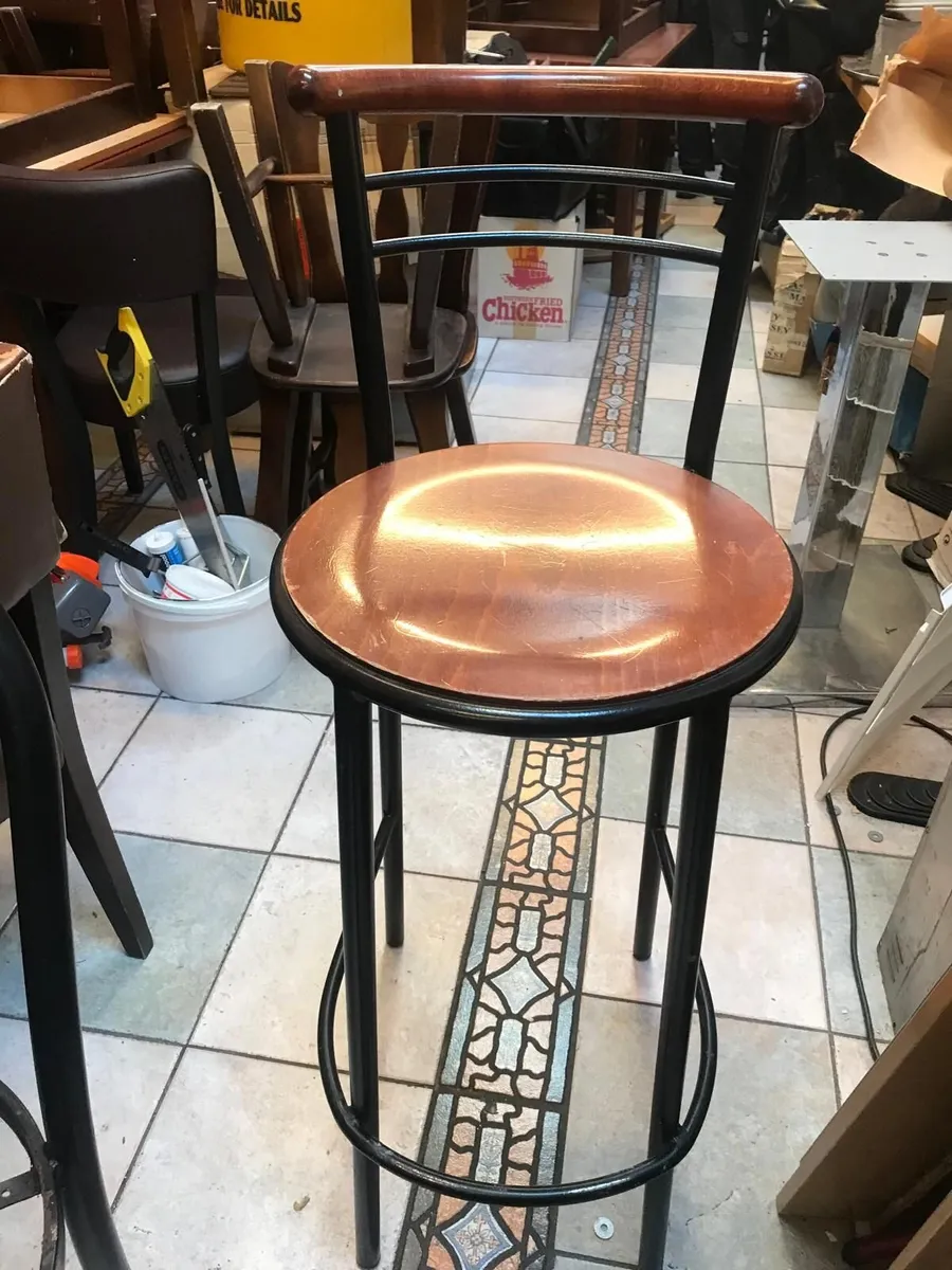 24 High Stools