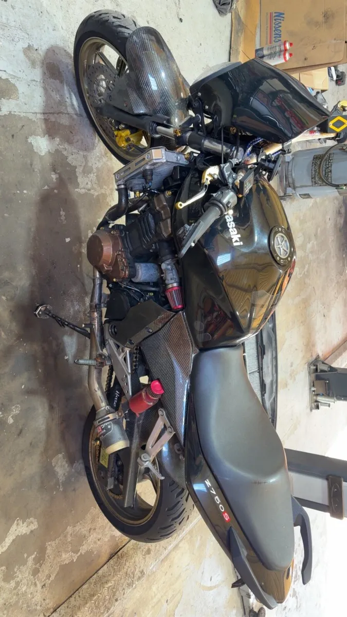 Kawasaki z750S - Image 4