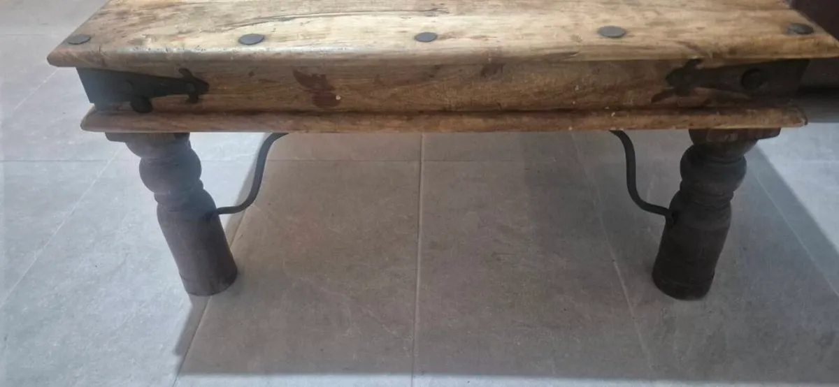 Coffee table - Image 1