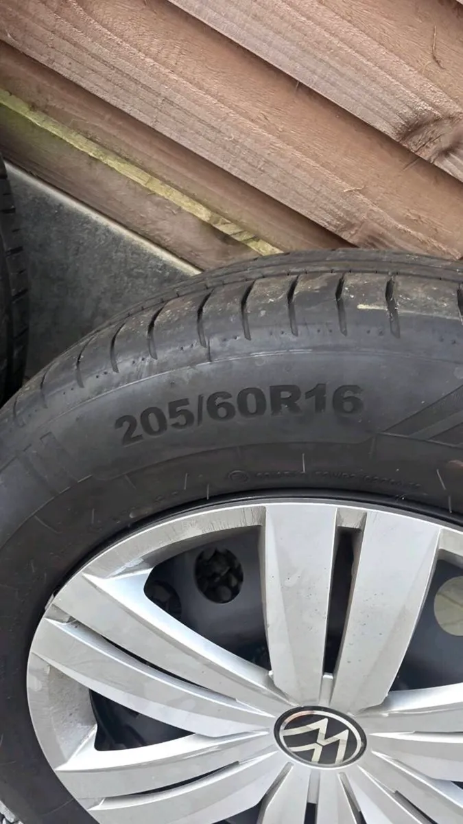Vw caddy steel wheels x3 - Image 2