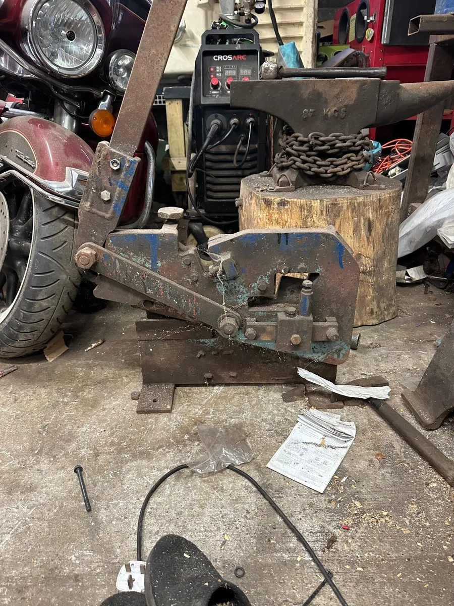 Metal gilotein - Image 1