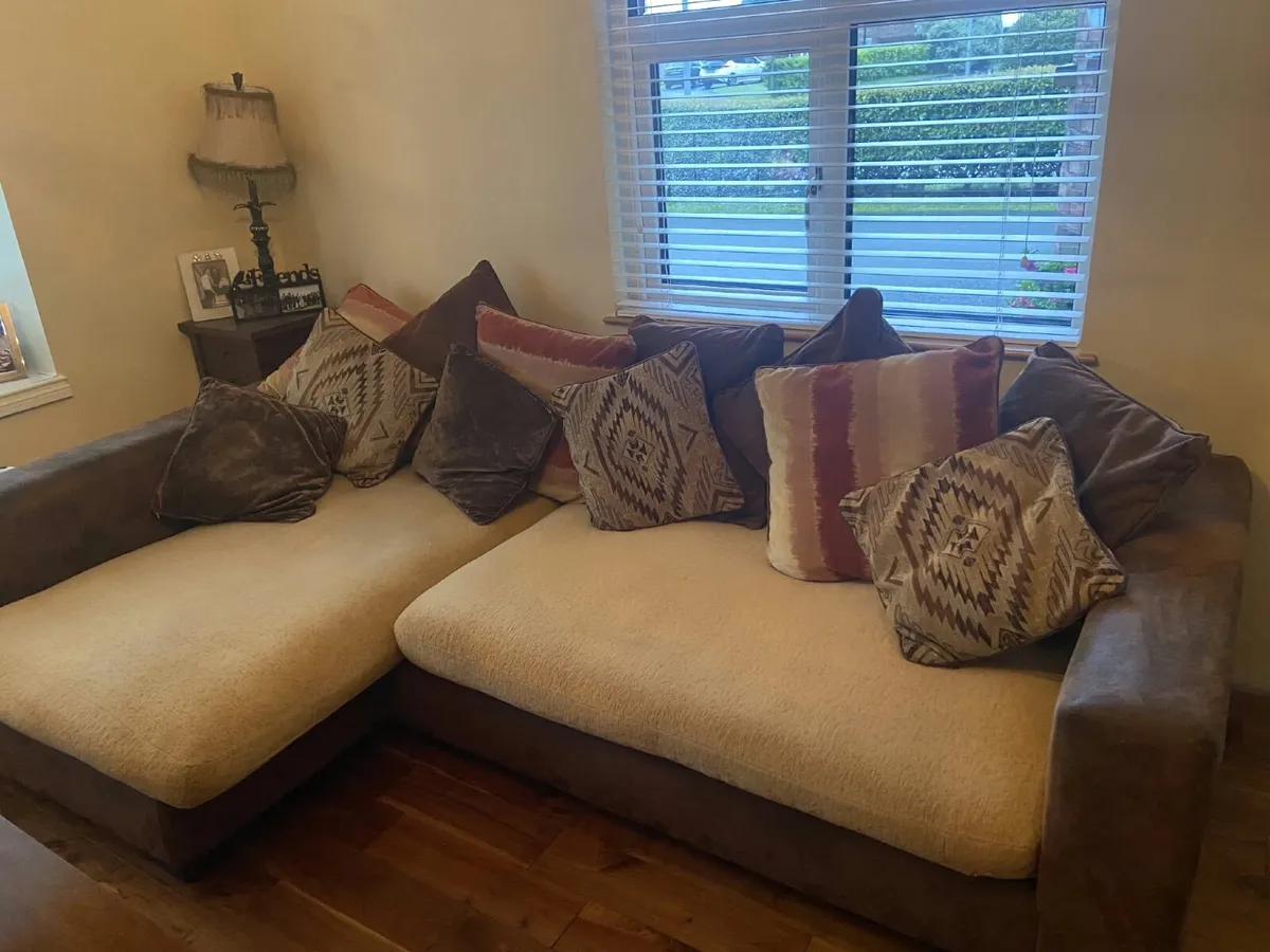 €50 Sofa Couch - Image 2