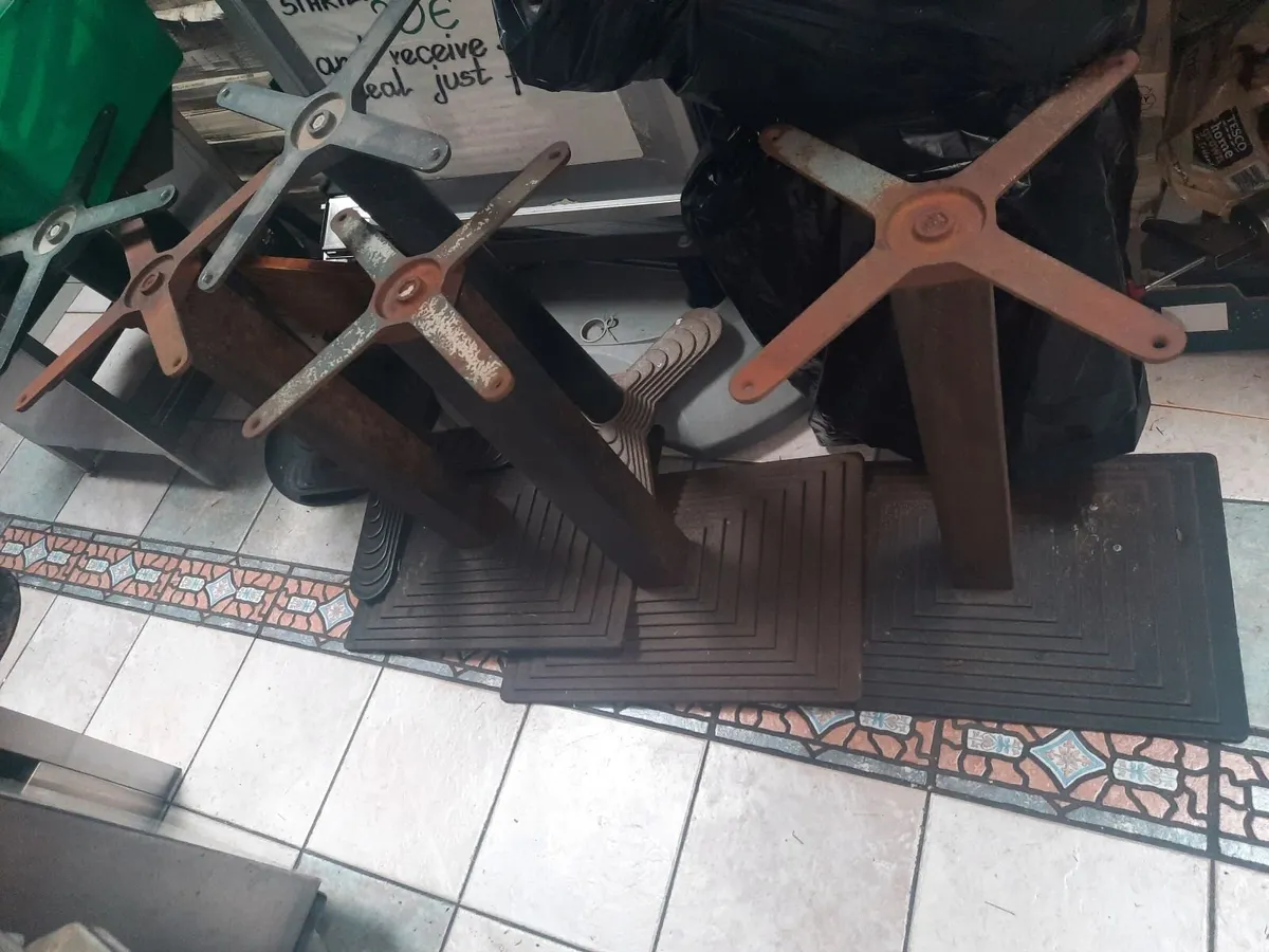 Table Bases x10 - Image 4