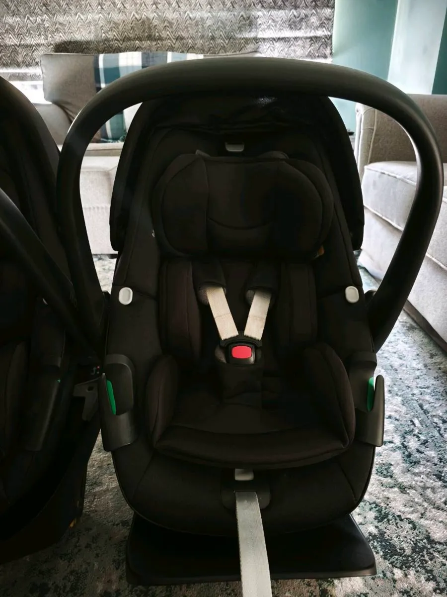 Infant car seat - Image 3